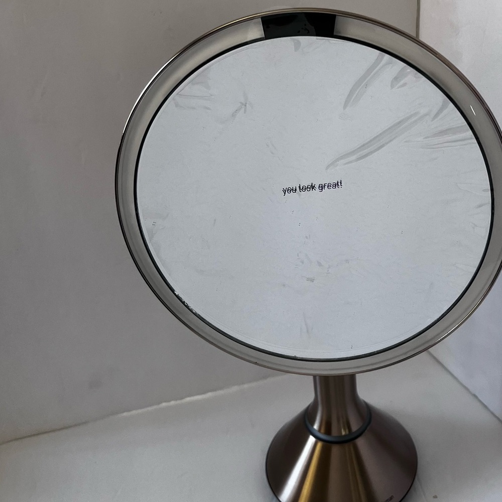 Simplehuman 8”ROSE GOLD Sensor Mirror - Picture 11 of 13